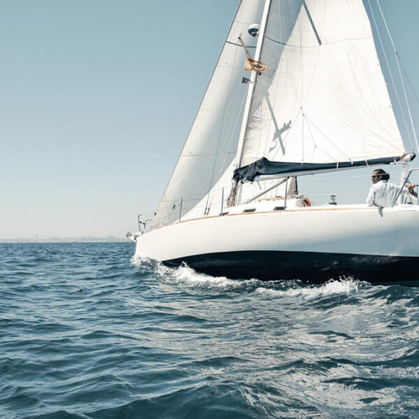 navegar-desde-valencia-en-ronautica-ro-330-velero-lamuravela-saudade-sailing-club